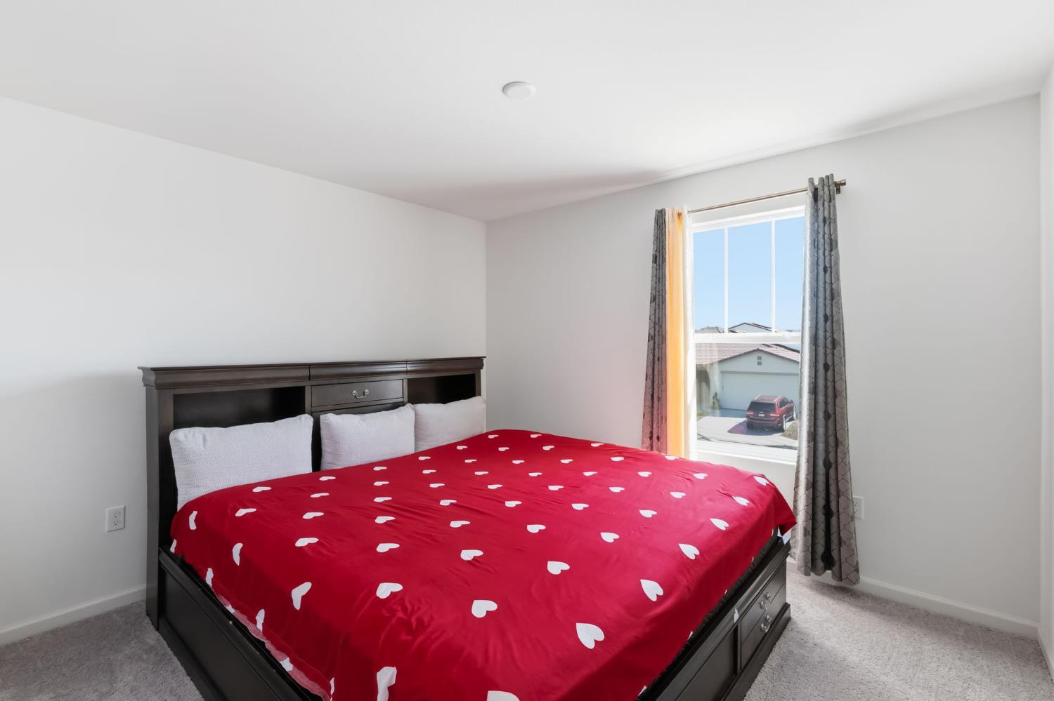 3562 E San Marino Avenue, Clovis, CA, 93619