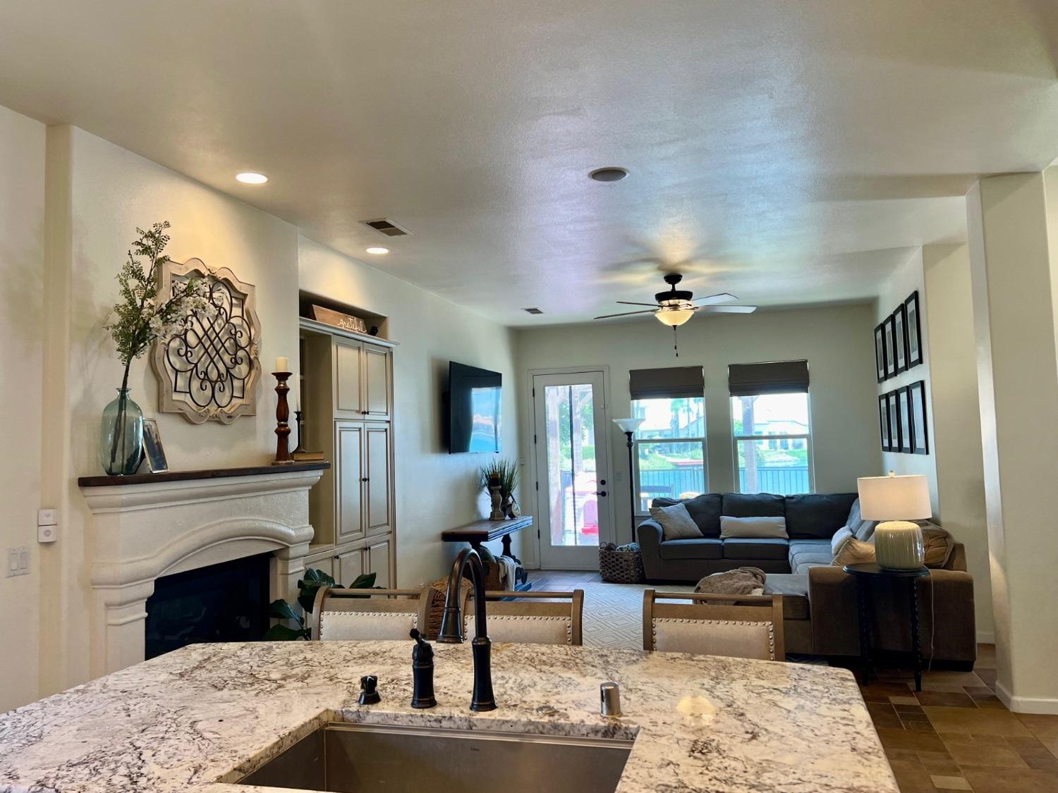 8730 Laguna Street, Chowchilla, CA, 93610