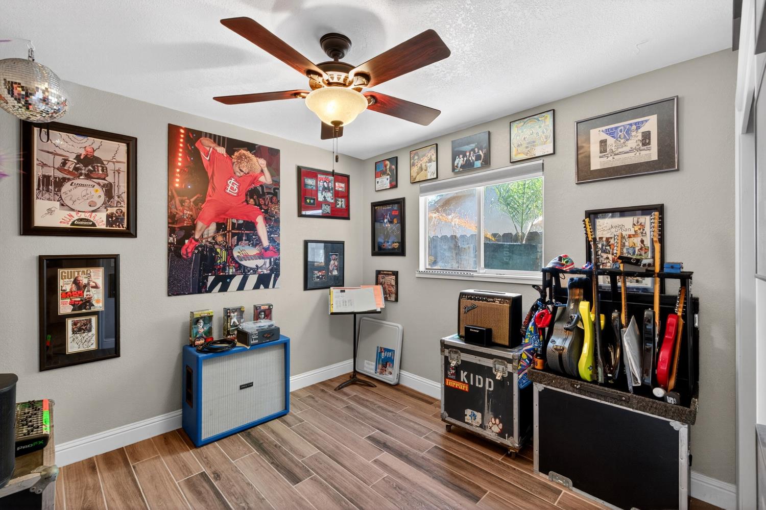1668 Bedford Avenue, Clovis, CA, 93611