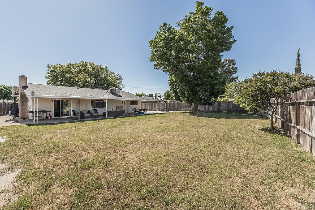 1385 Bernadine Drive, Clovis, CA, 93611