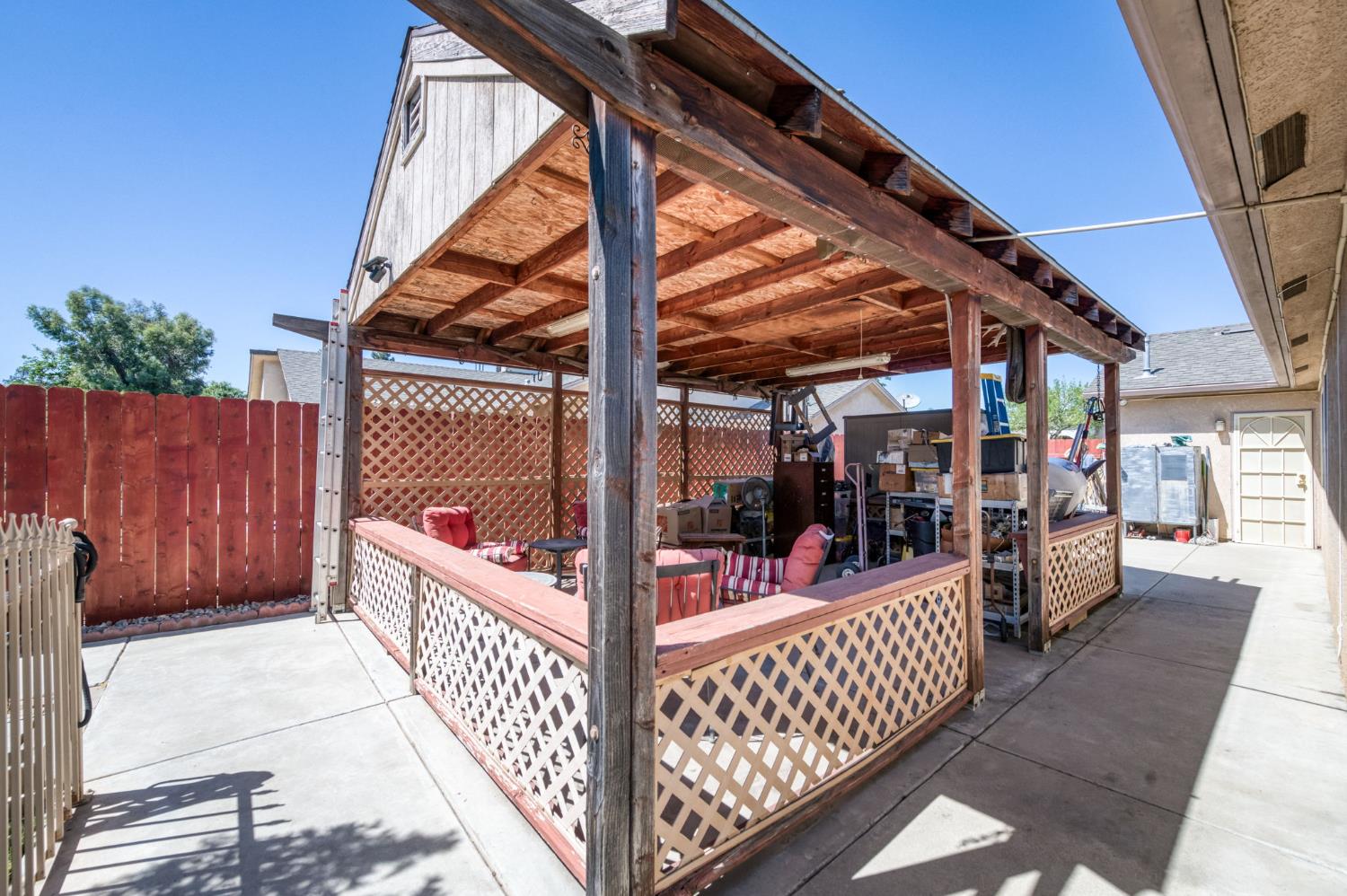 4681 W Sierra Avenue, Fresno, CA, 93722