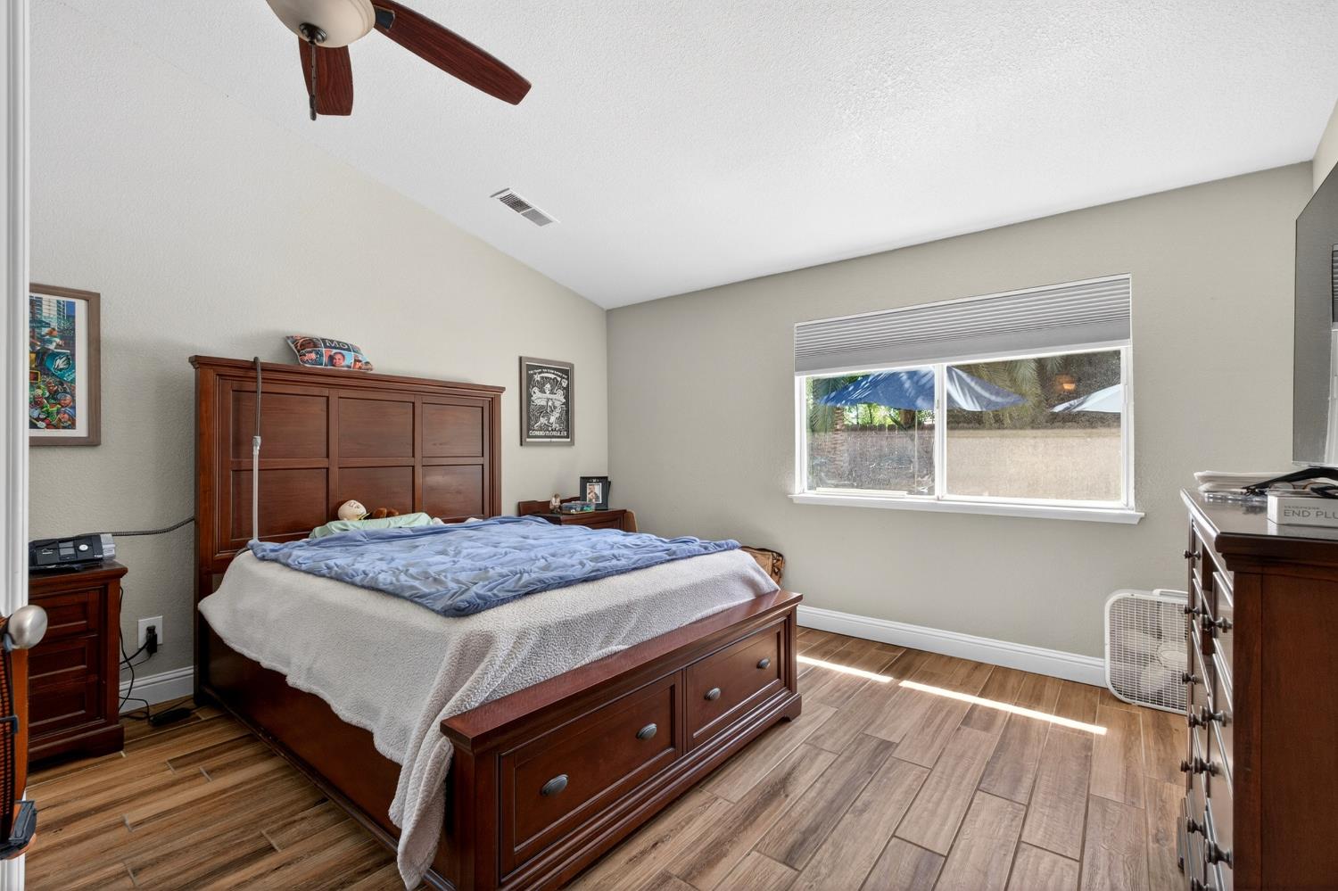 1668 Bedford Avenue, Clovis, CA, 93611