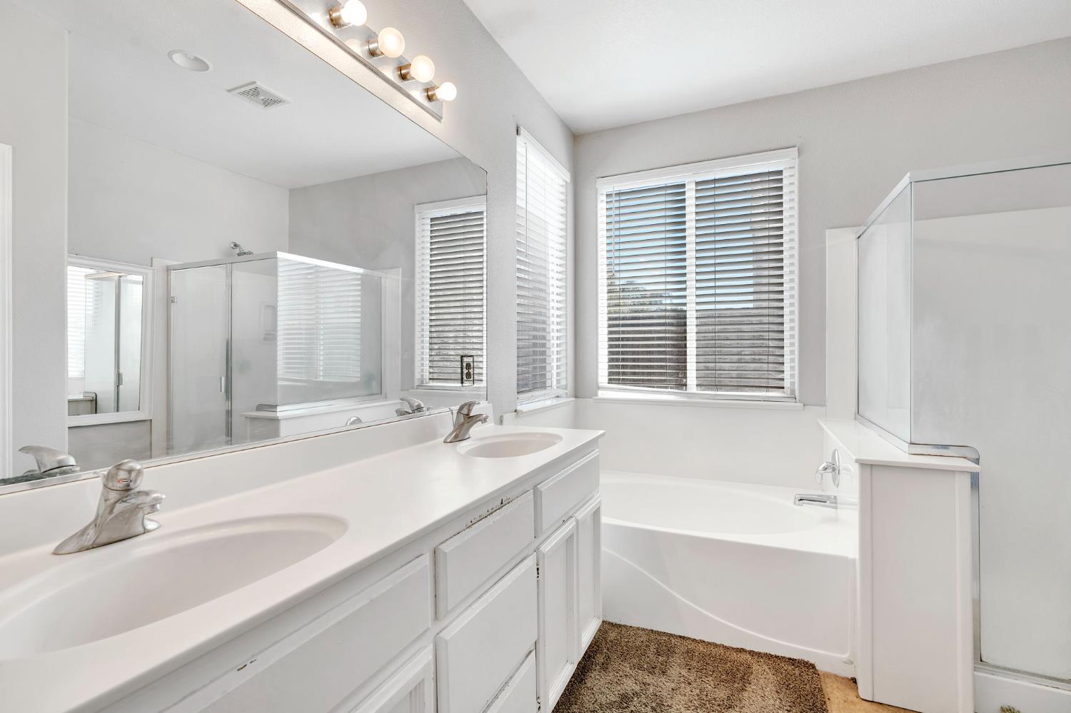 5257 E Byrd Avenue, Fresno, CA, 93725