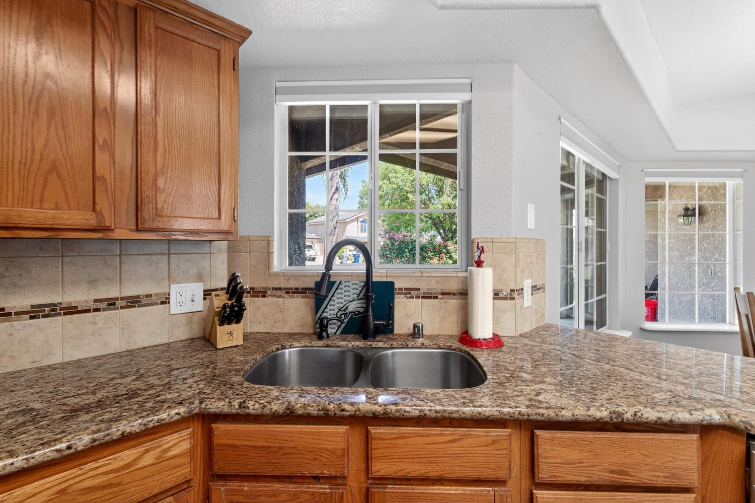 1668 Bedford Avenue, Clovis, CA, 93611