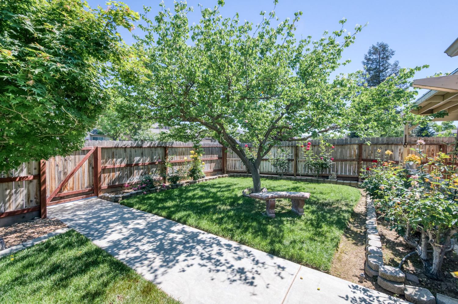 4681 W Sierra Avenue, Fresno, CA, 93722