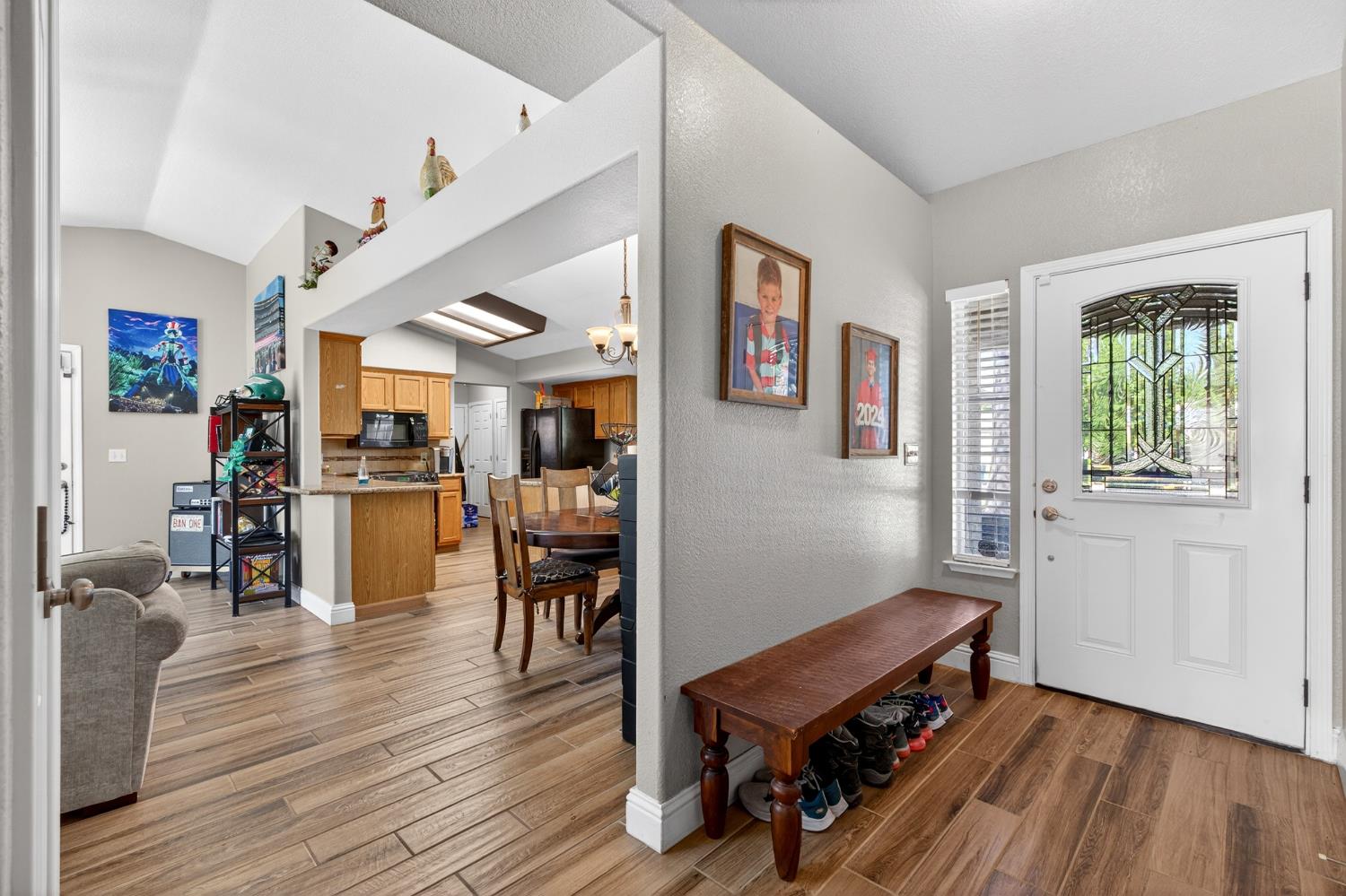 1668 Bedford Avenue, Clovis, CA, 93611
