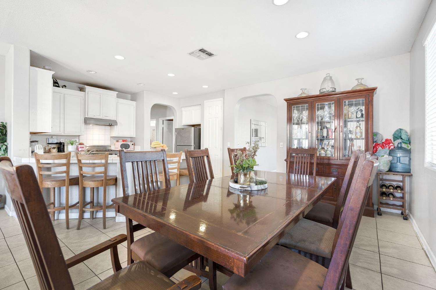 5257 E Byrd Avenue, Fresno, CA, 93725