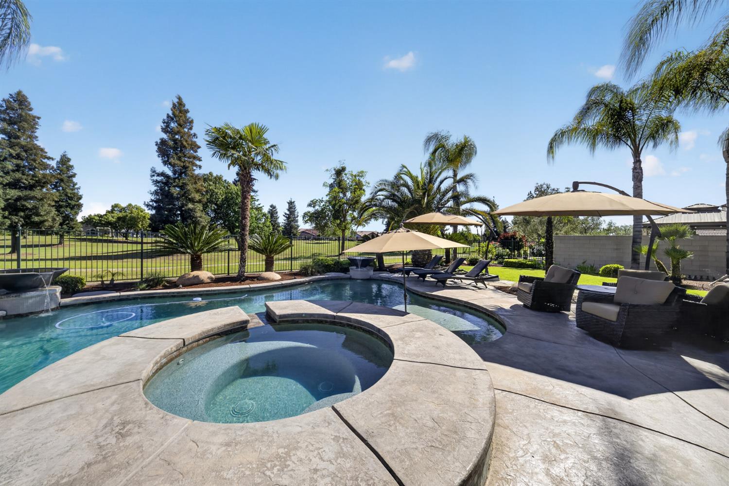 1783 E Clubhouse Drive, Fresno, CA, 93730