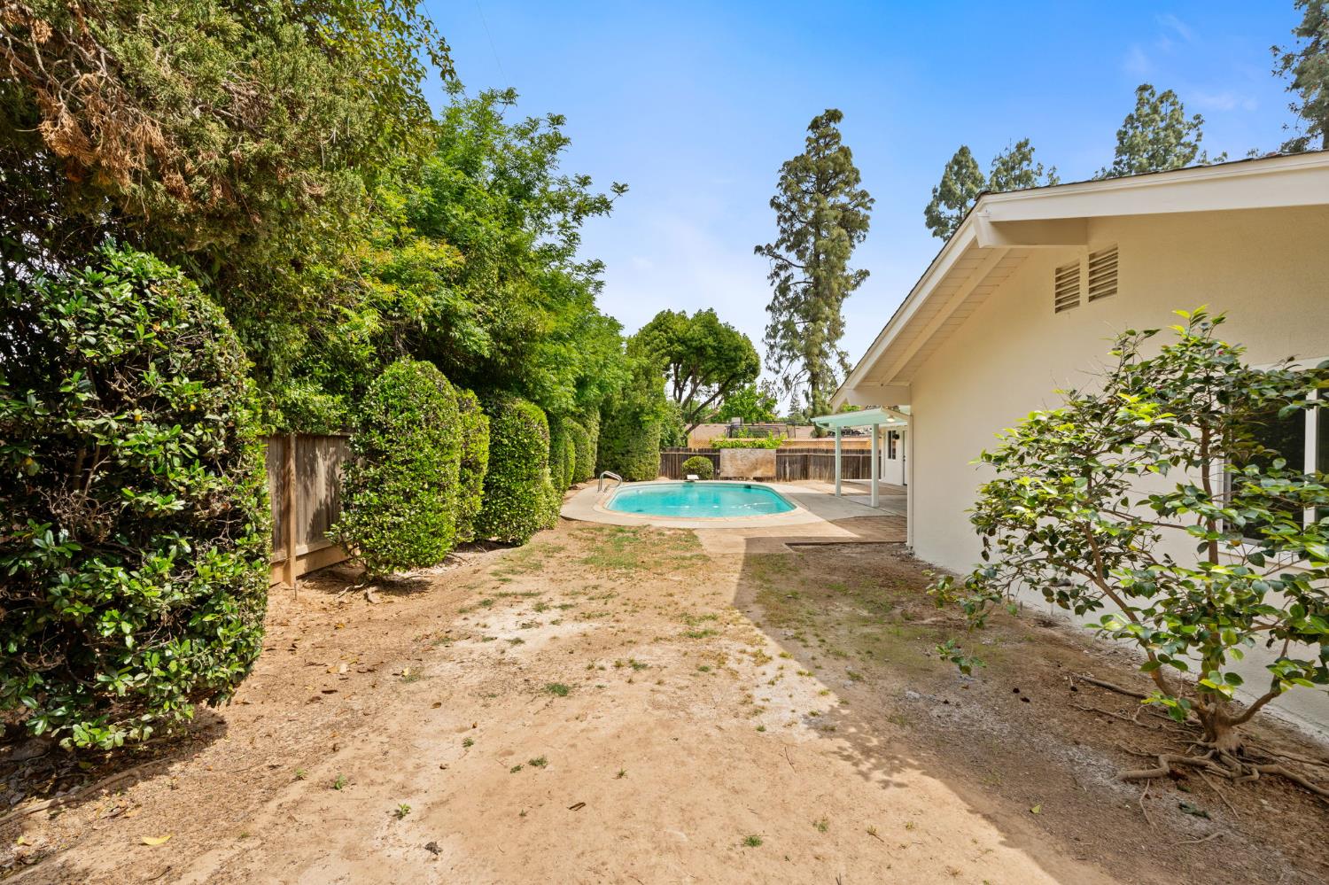 2626 W Scott Avenue, Fresno, CA, 93711