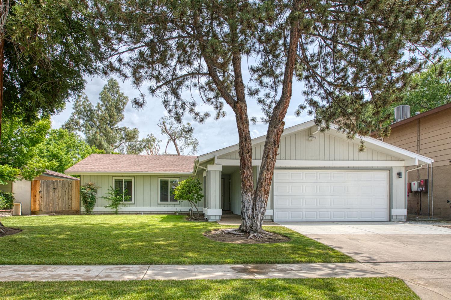 Single Family in Fresno