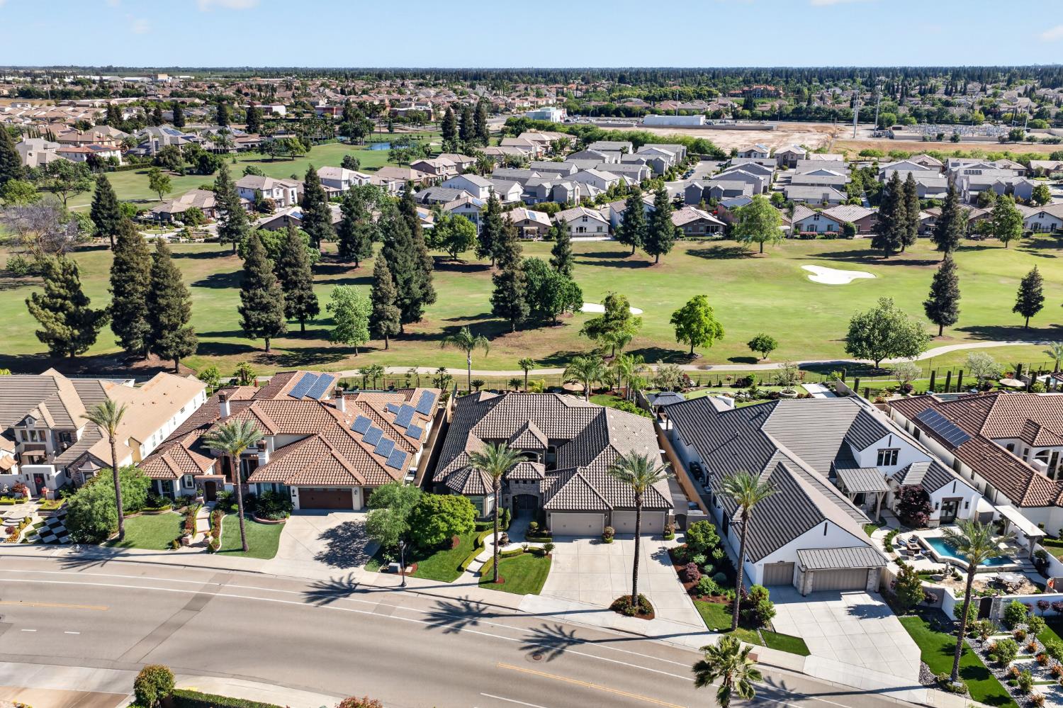 1783 E Clubhouse Drive, Fresno, CA, 93730