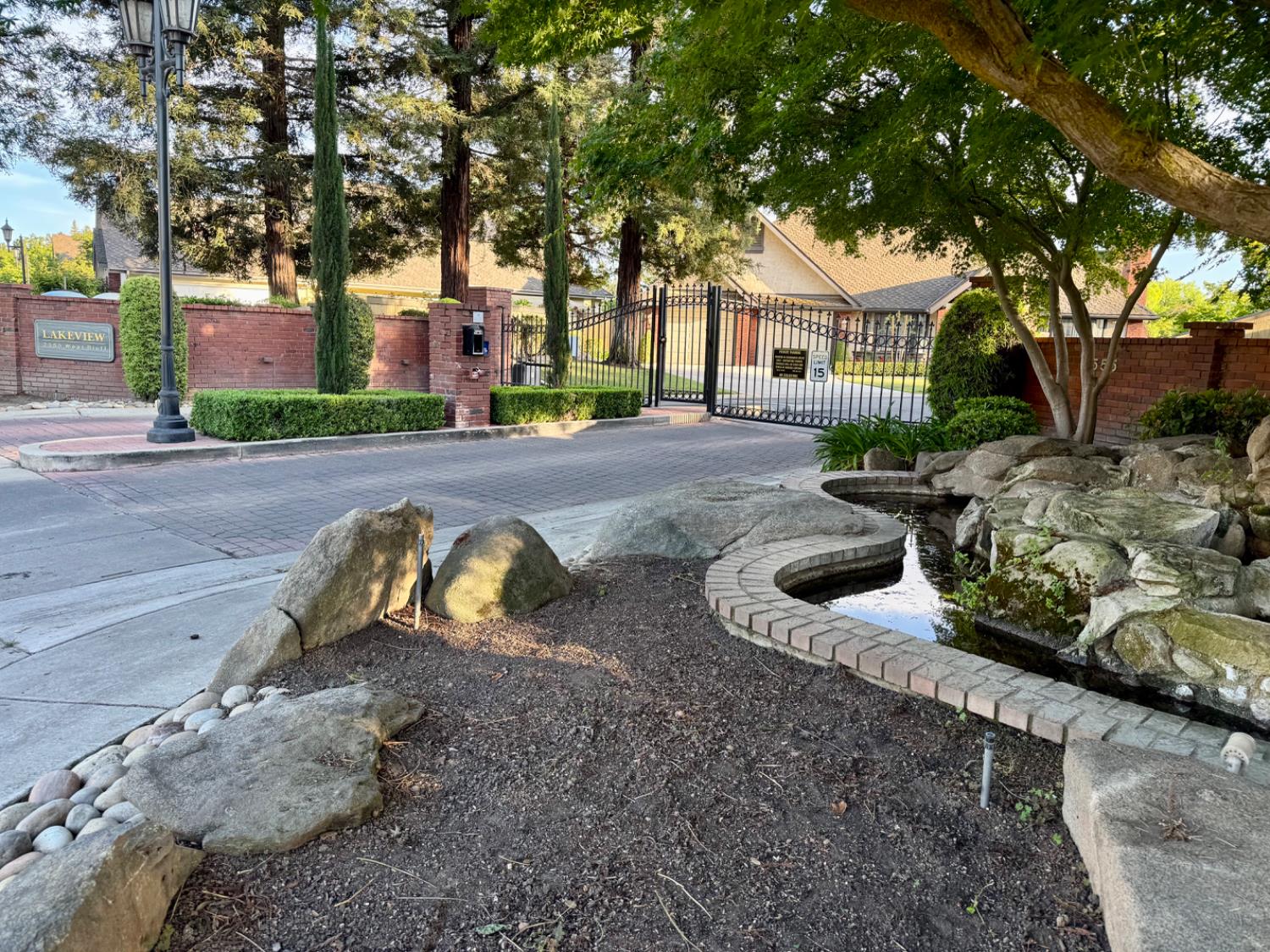 2555 W Bluff Avenue UNIT&nbsp;142, Fresno, CA, 93711