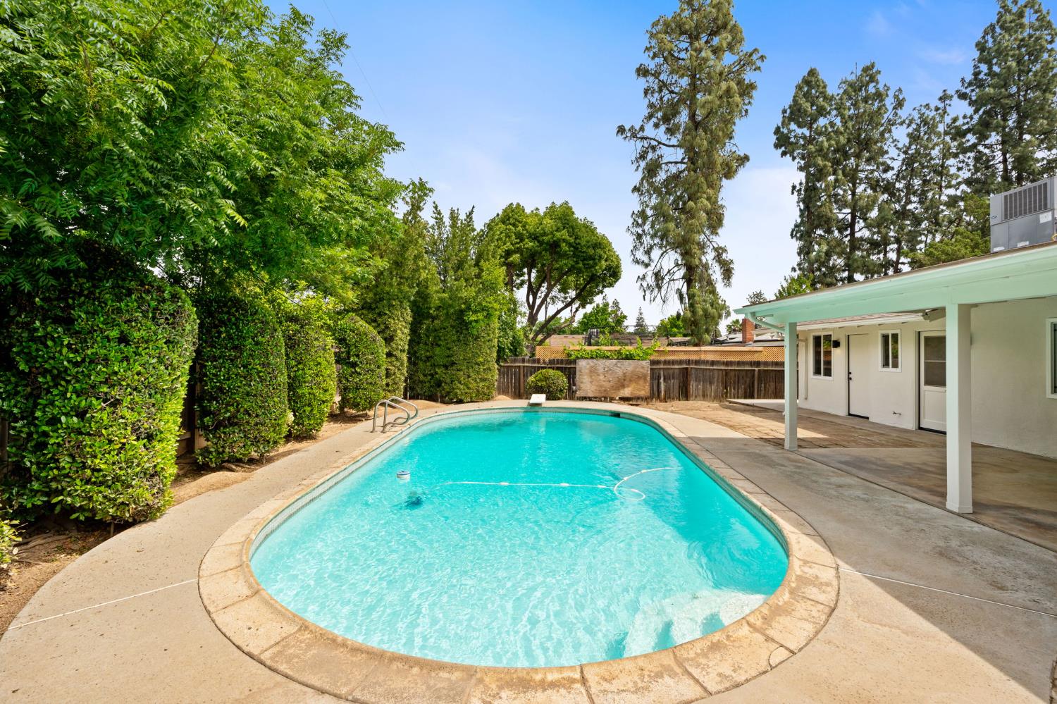 2626 W Scott Avenue, Fresno, CA, 93711