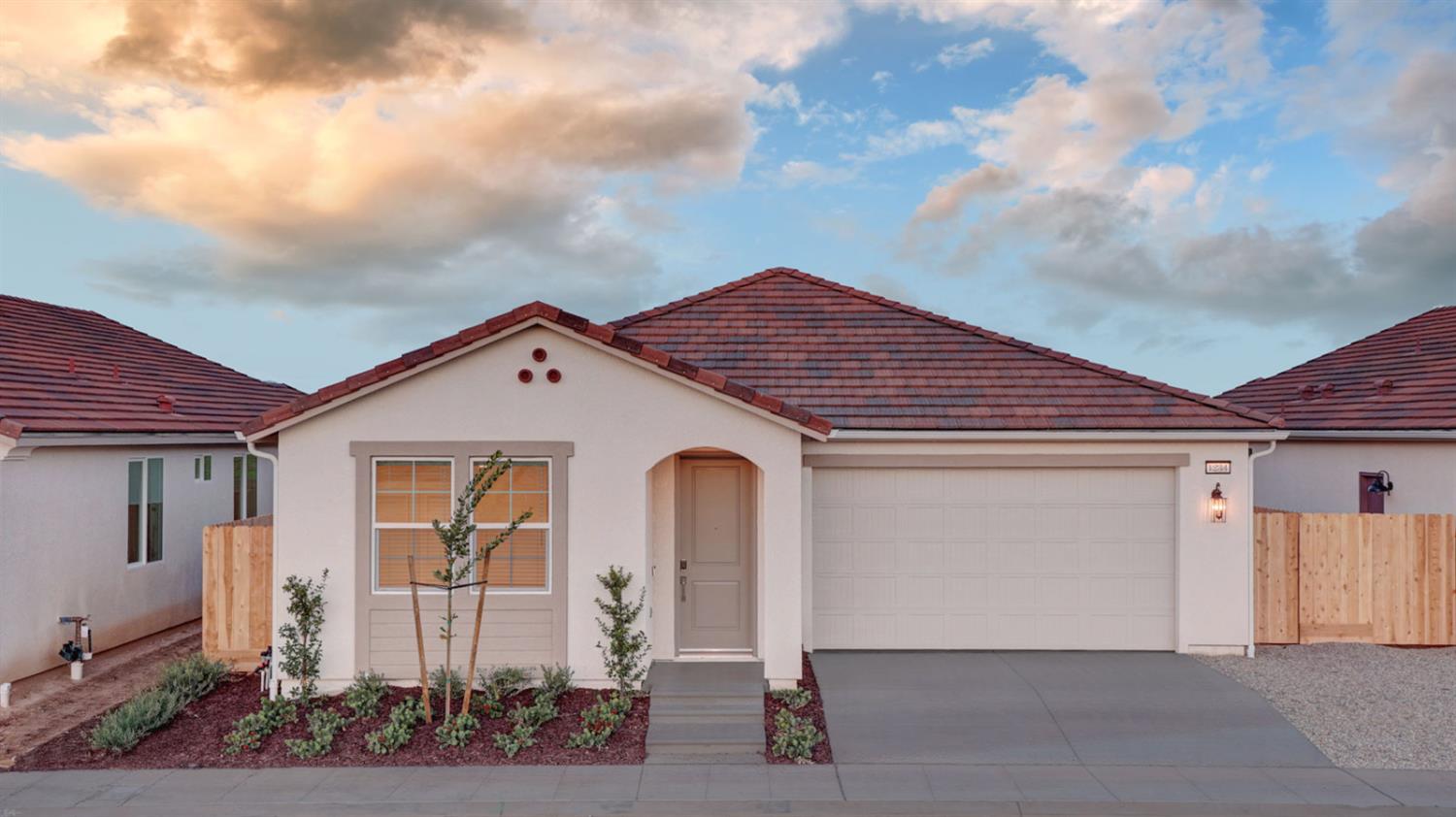 2455 E Okeefe Drive, Fresno, CA, 93720