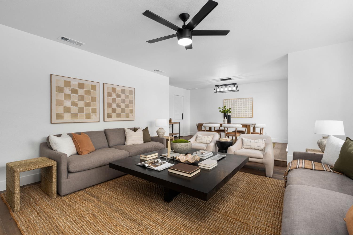 2626 W Scott Avenue, Fresno, CA, 93711