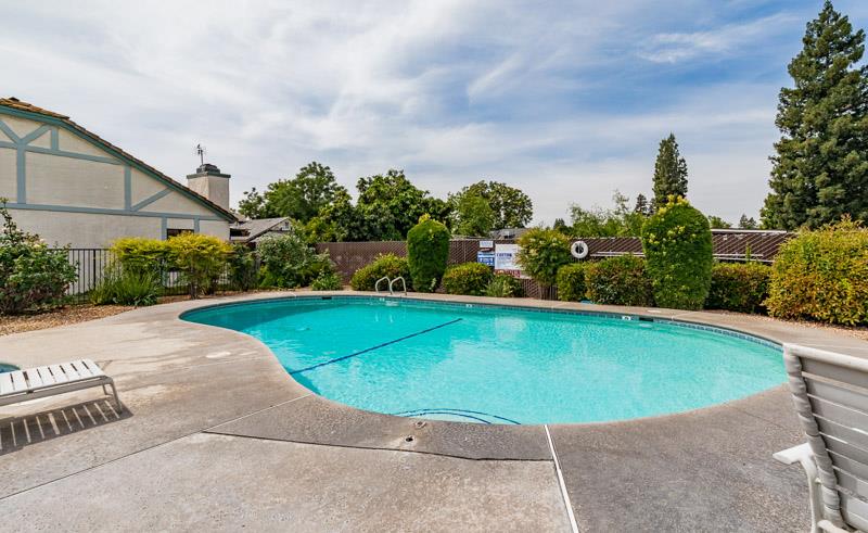 445 Quill Lane, Clovis, CA, 93612