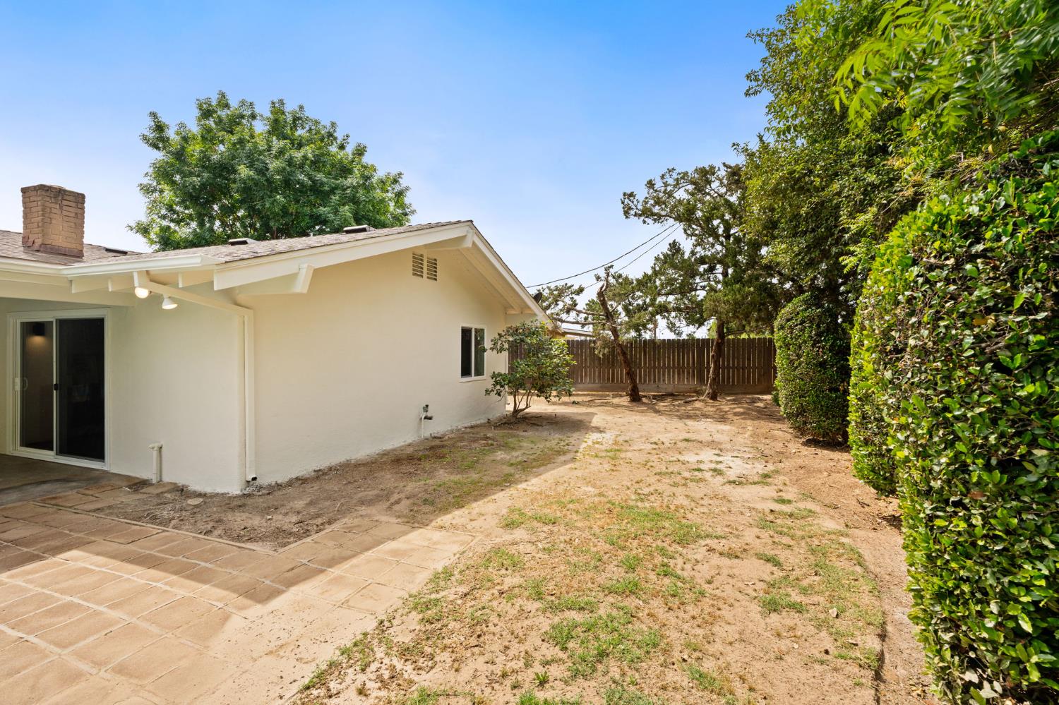 2626 W Scott Avenue, Fresno, CA, 93711