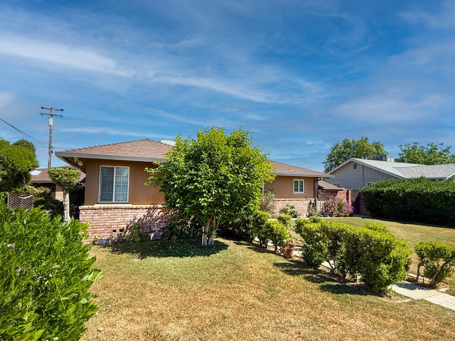 Single Family in Fresno - photo 3
