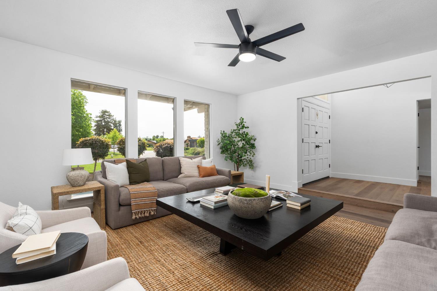 2626 W Scott Avenue, Fresno, CA, 93711