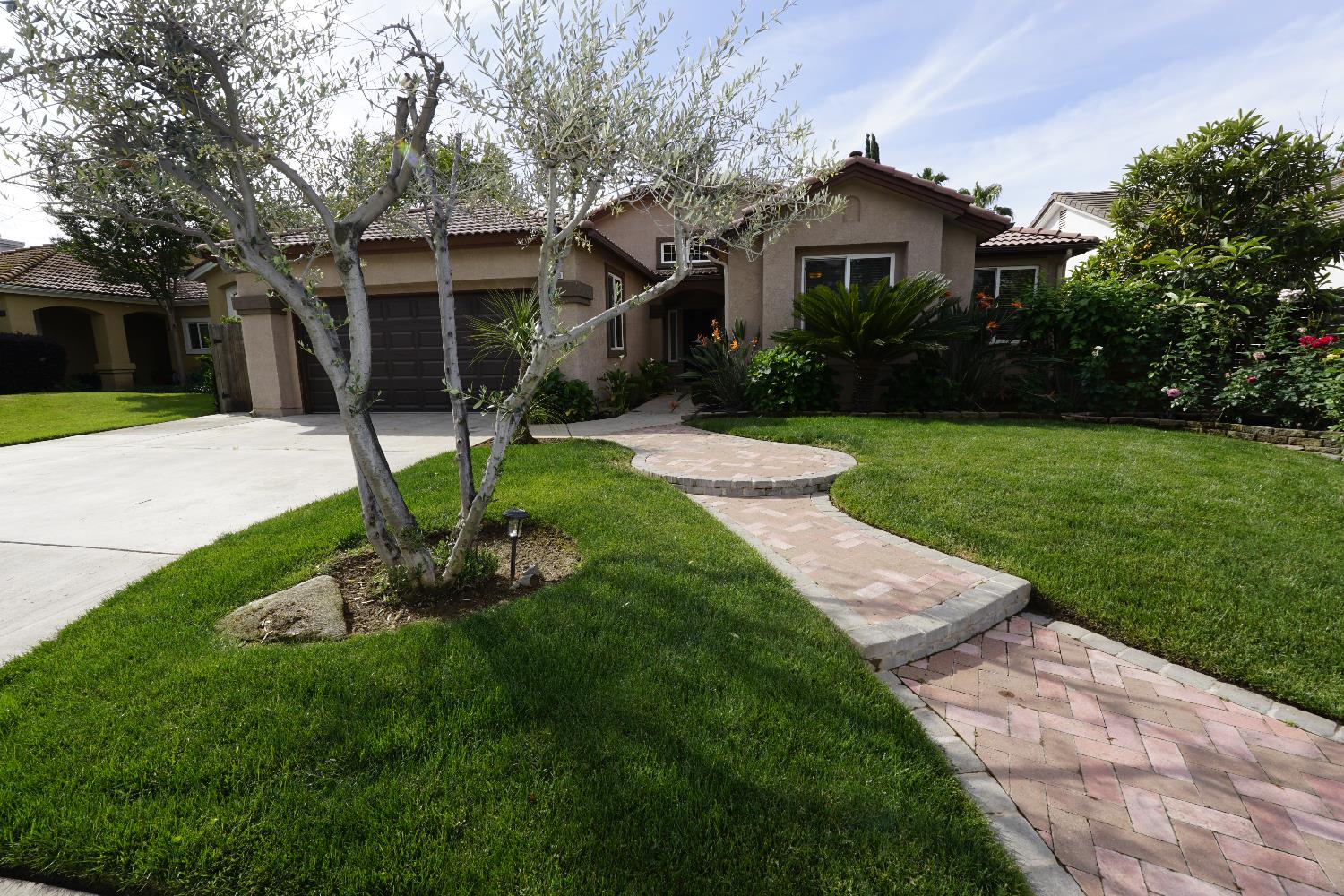 Single Family in Fresno - photo 2