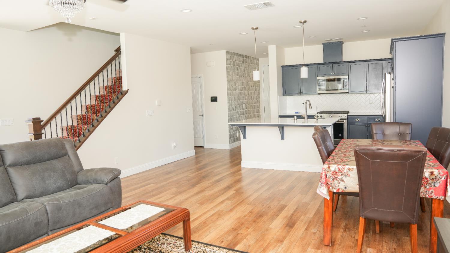 6125 W Donner Avenue, Fresno, CA, 93723