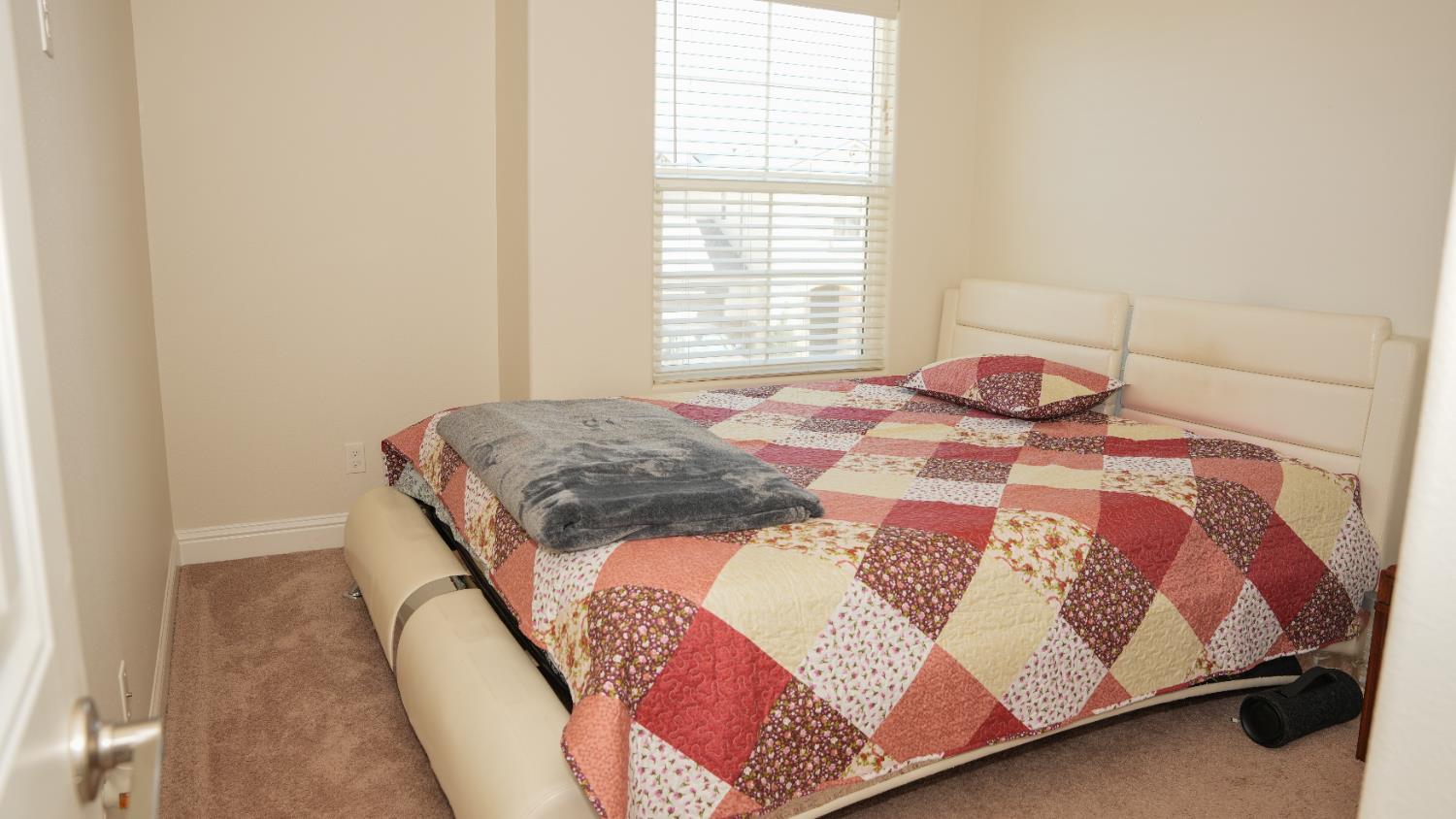 6125 W Donner Avenue, Fresno, CA, 93723