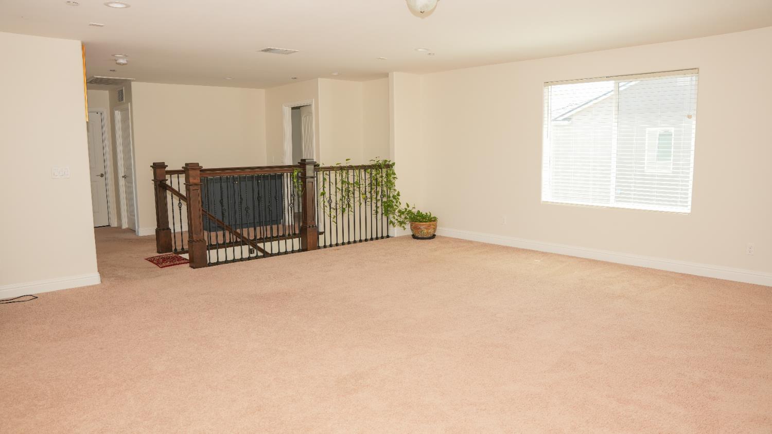 6125 W Donner Avenue, Fresno, CA, 93723