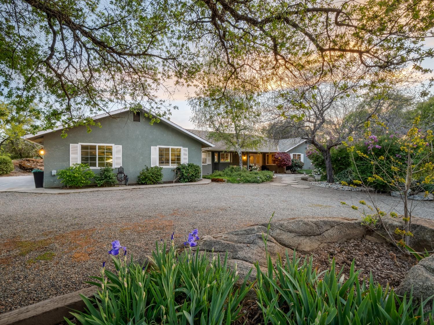Single Family in Coarsegold - photo 3