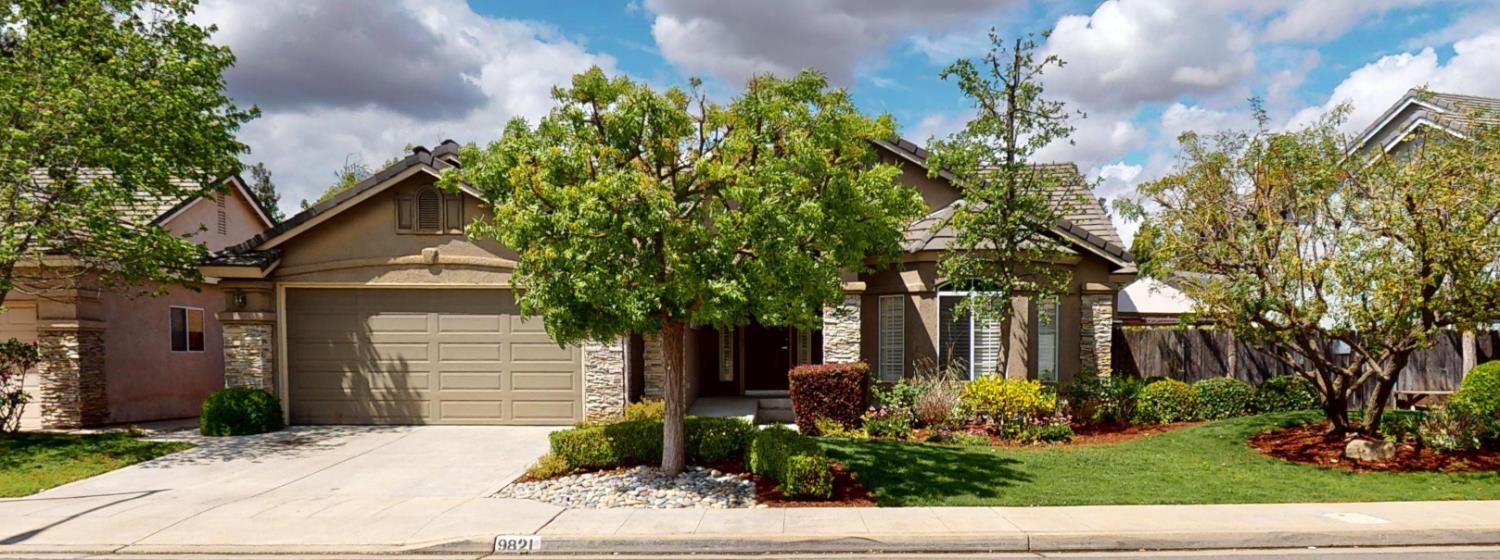 9821 N Sierra Vista Avenue, Fresno, CA, 93720