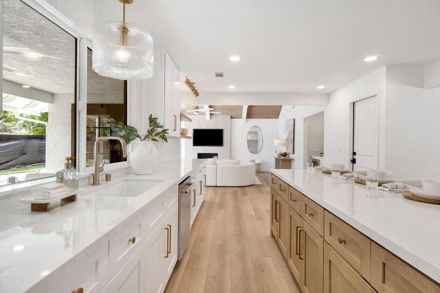 3737 W Minarets Avenue, Fresno, CA, 93711