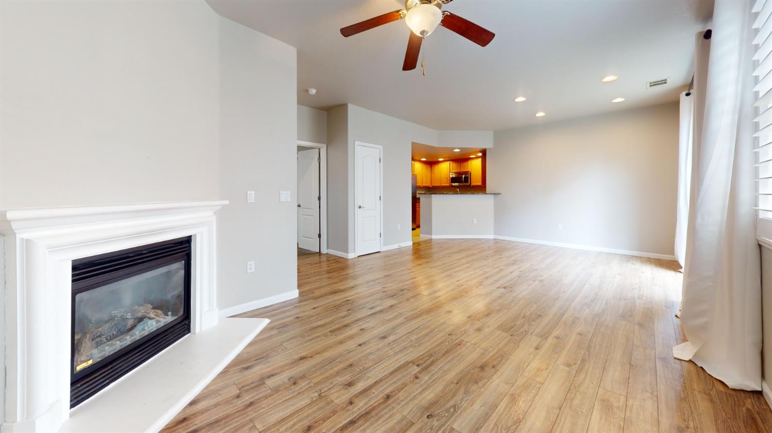 373 N Amedeo Lane UNIT&nbsp;373, Clovis, CA, 93611