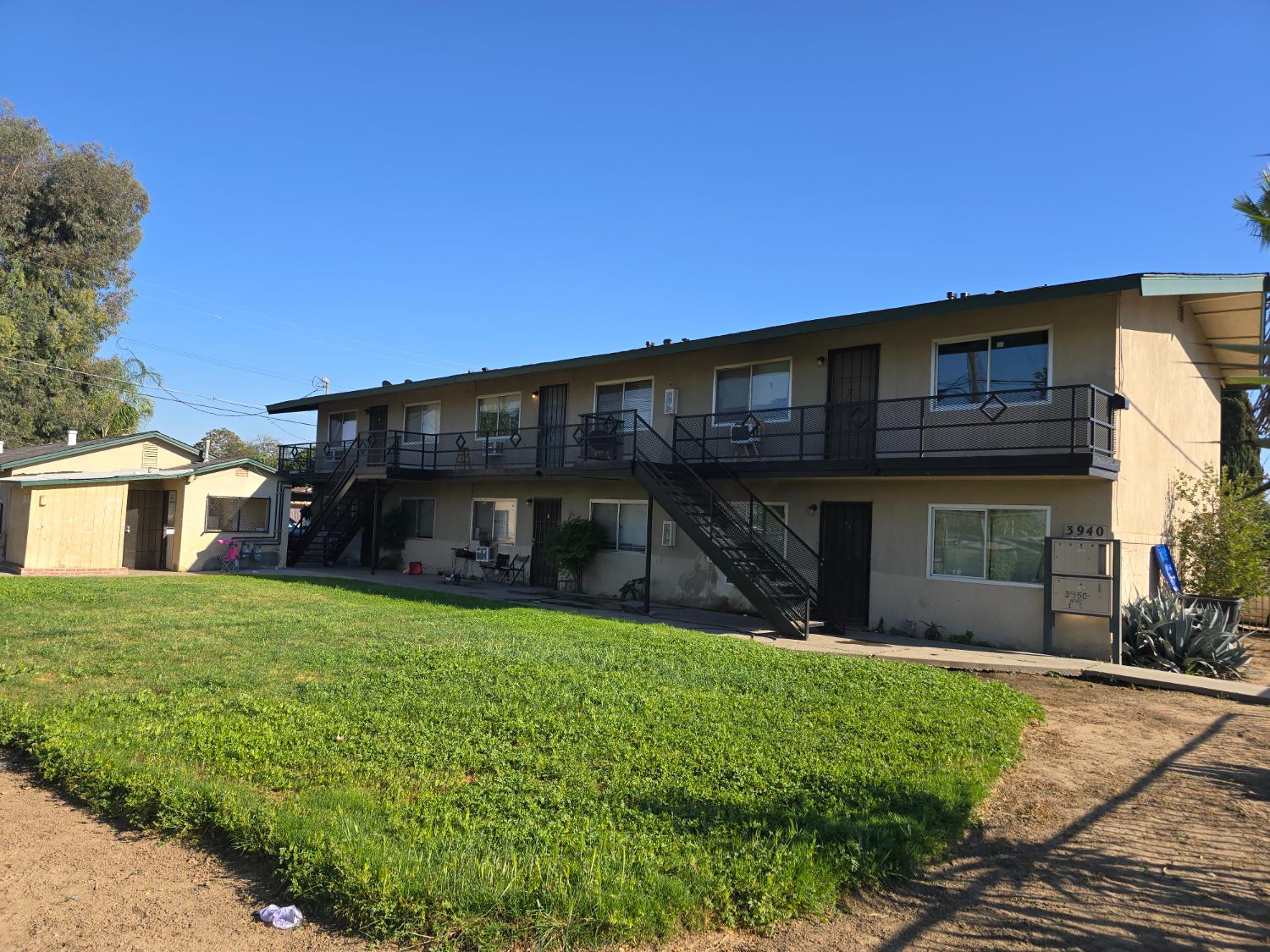 Multi Family in Fresno - photo 2