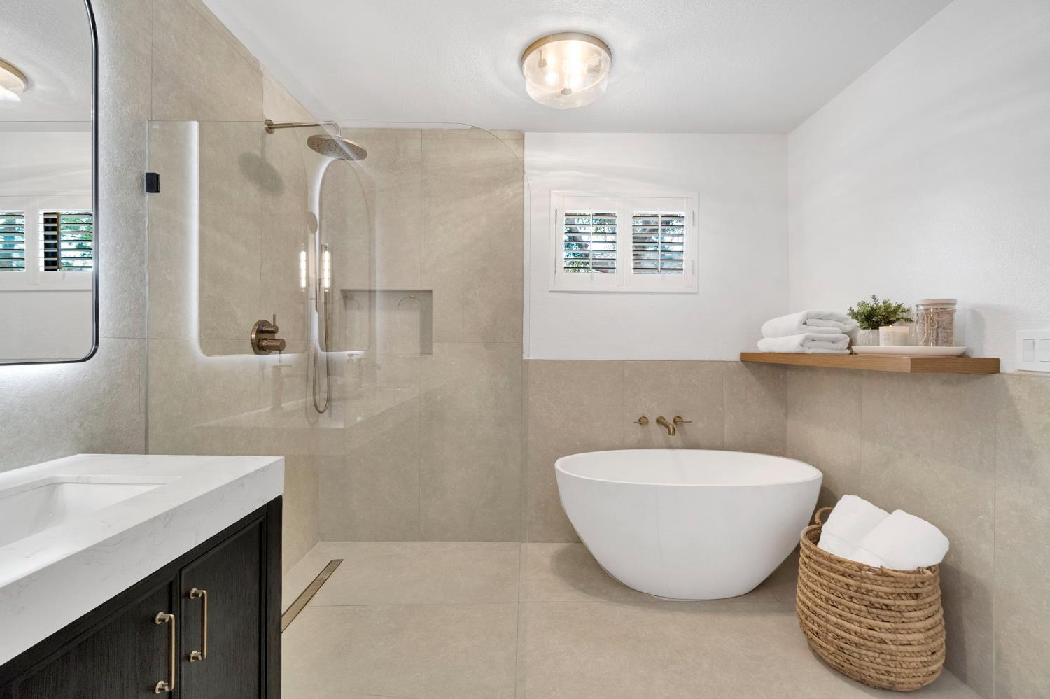 3737 W Minarets Avenue, Fresno, CA, 93711