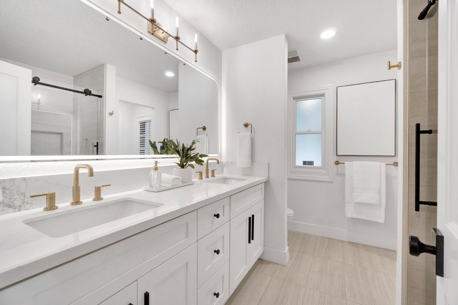 3737 W Minarets Avenue, Fresno, CA, 93711