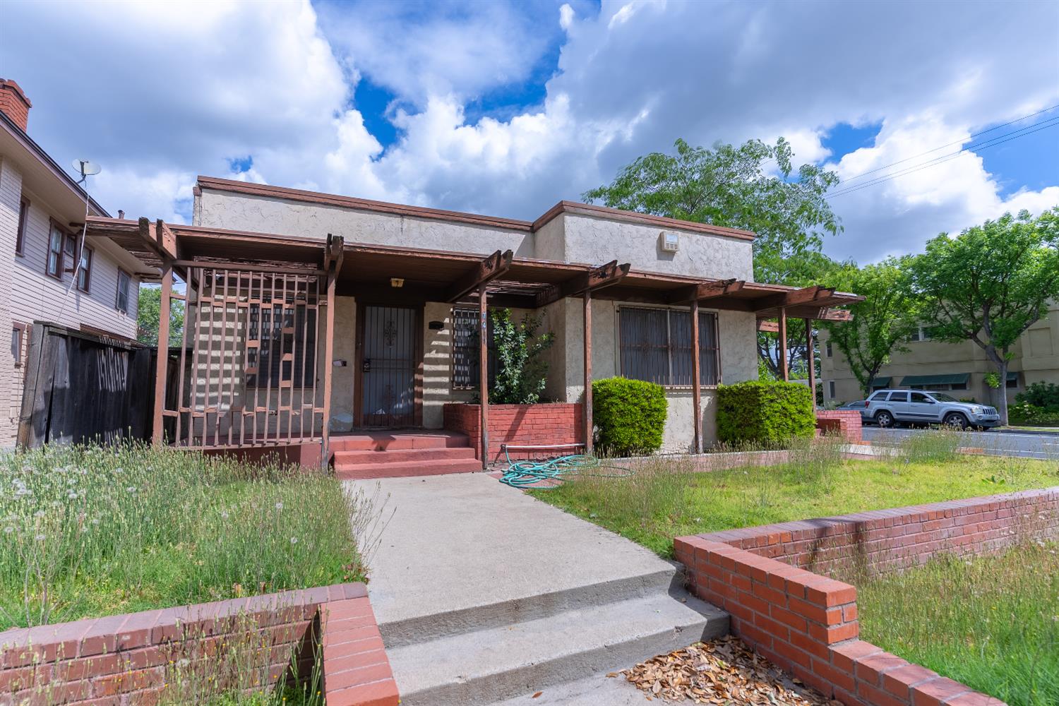 747 E Weldon Avenue, Fresno, CA, 93704