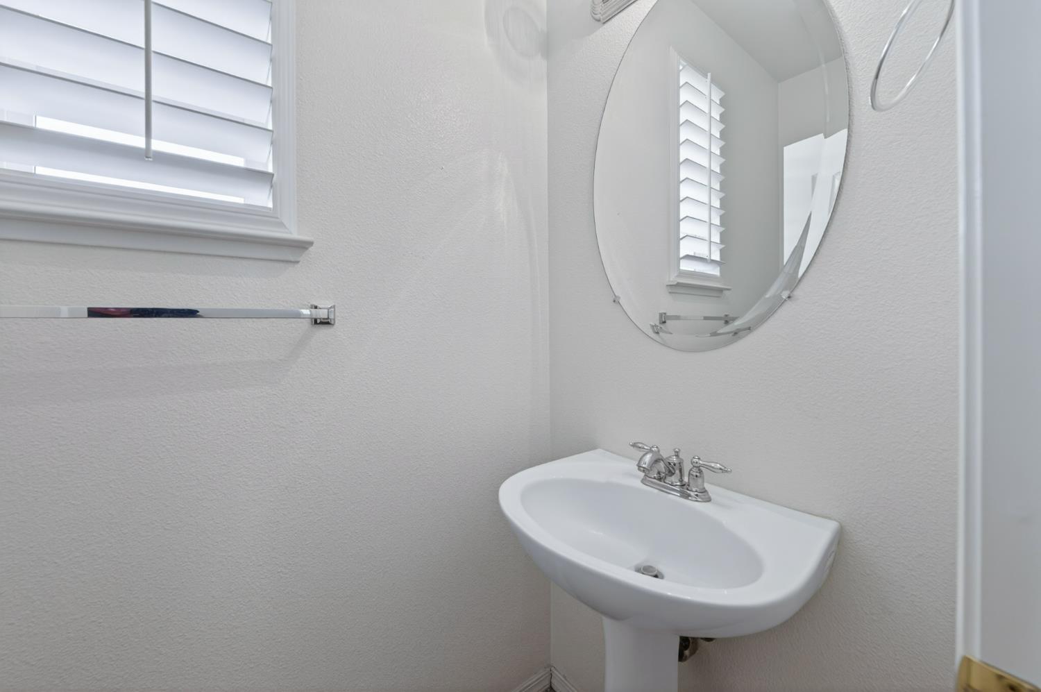 4113 W Cherry Tree Lane, Fresno, CA, 93722