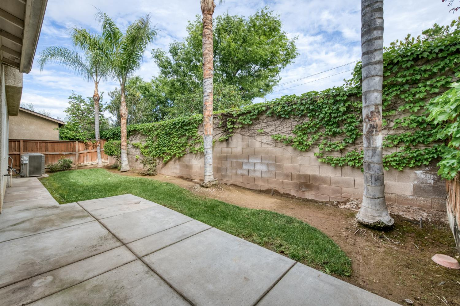 4113 W Cherry Tree Lane, Fresno, CA, 93722