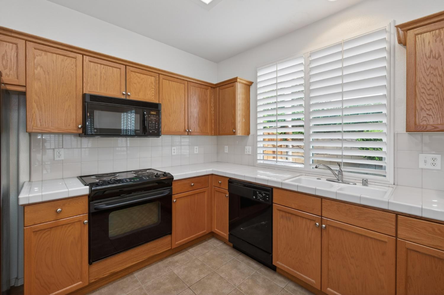 4113 W Cherry Tree Lane, Fresno, CA, 93722