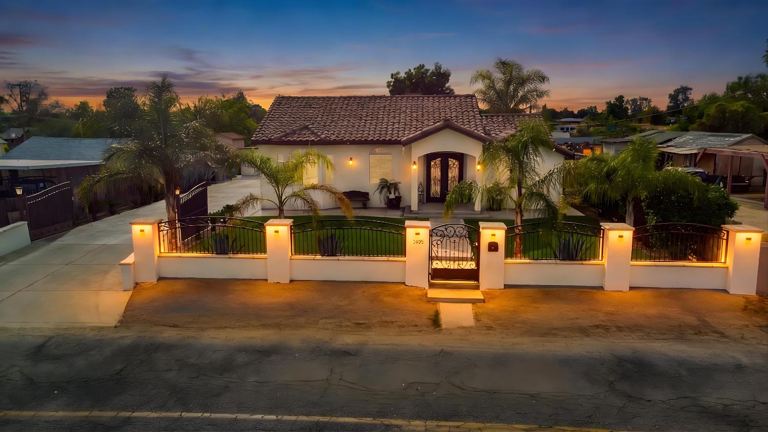 6125 W Donner Avenue, Fresno, CA, 93723