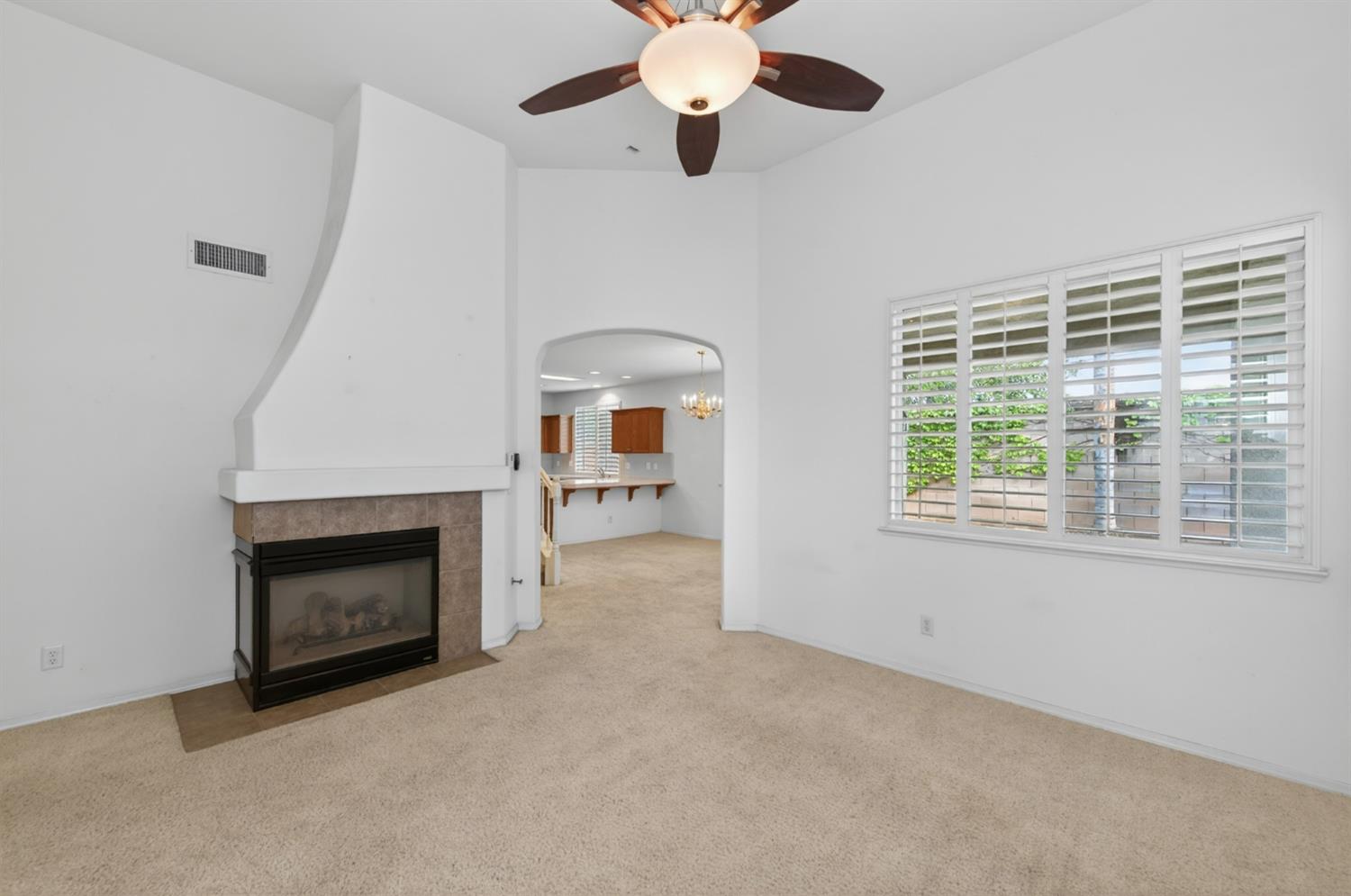 4113 W Cherry Tree Lane, Fresno, CA, 93722