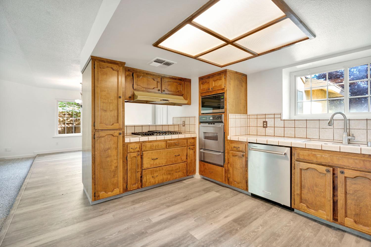 778 W Polson Avenue, Clovis, CA, 93612