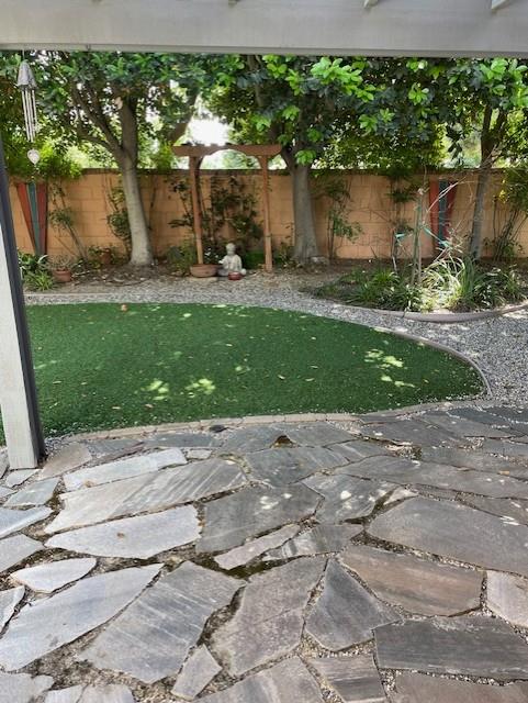 1689 E Trenton Avenue, Fresno, CA, 93720