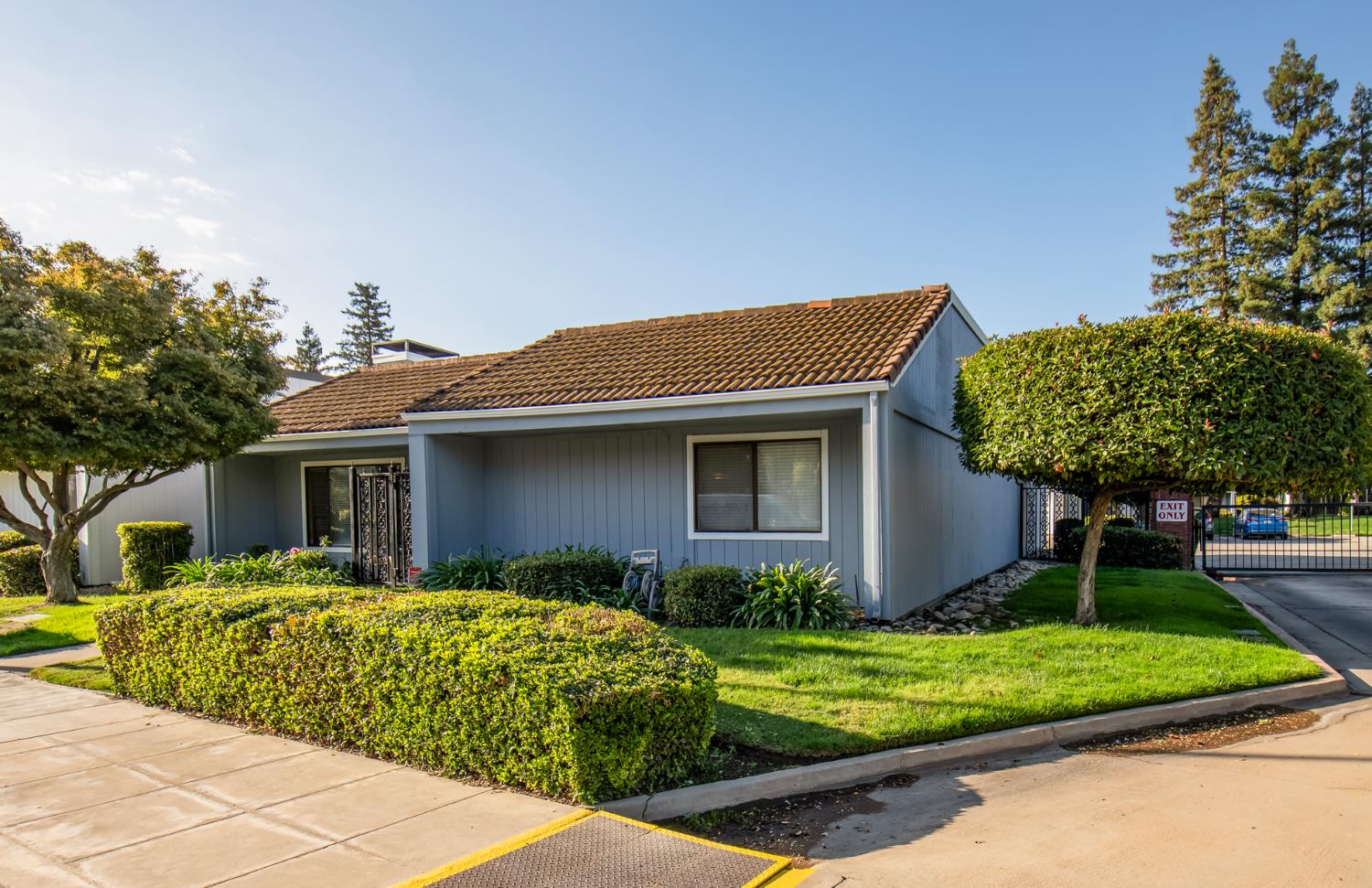 Single Family in Fresno - photo 3