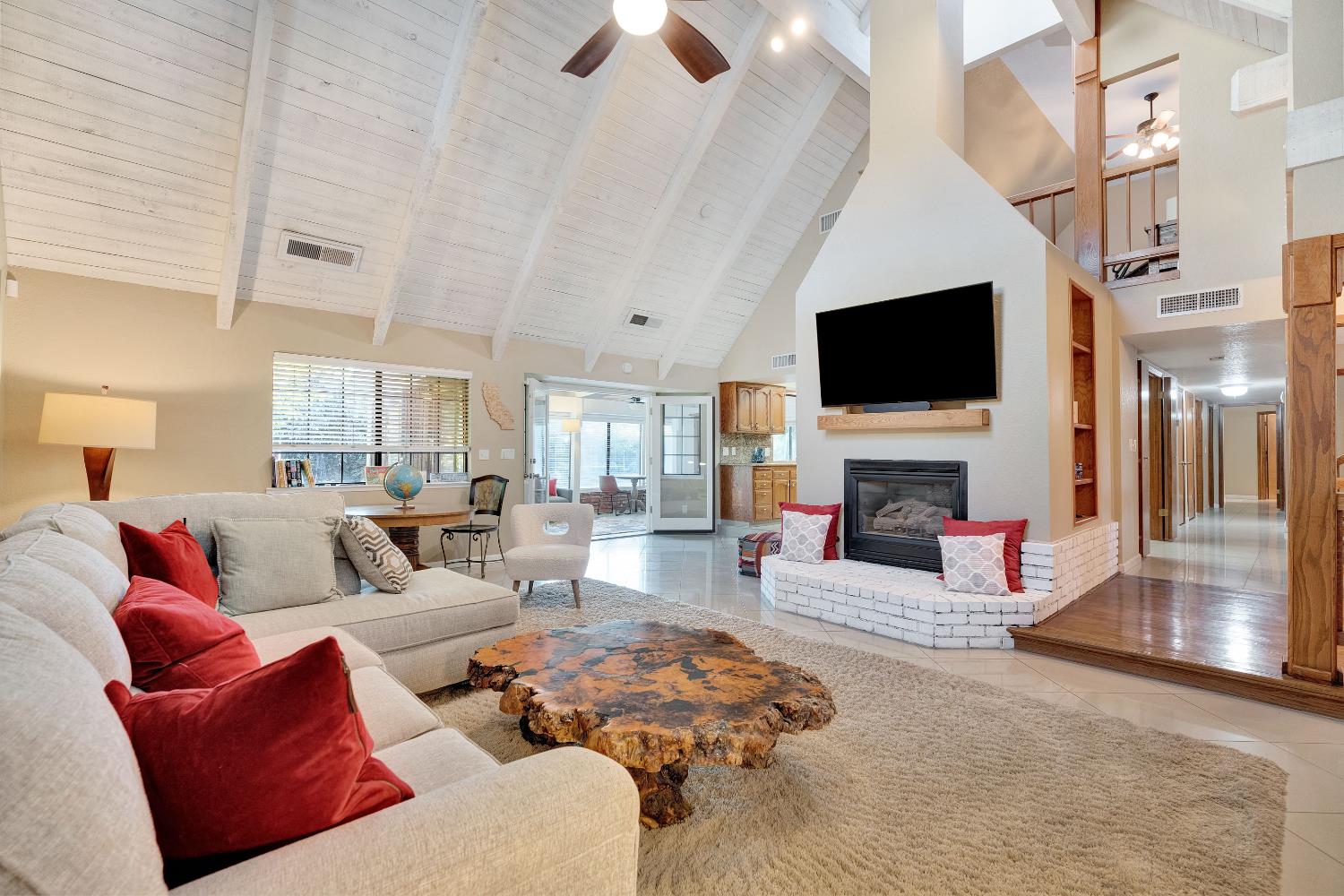 327 E Audubon Drive, Fresno, CA, 93720