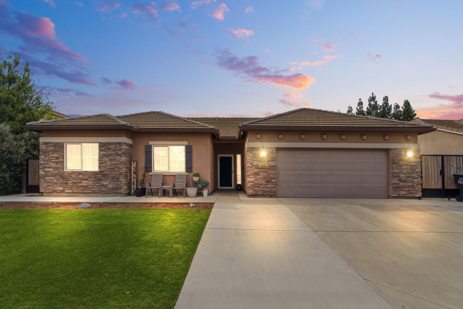 Single Family in Visalia - photo 3