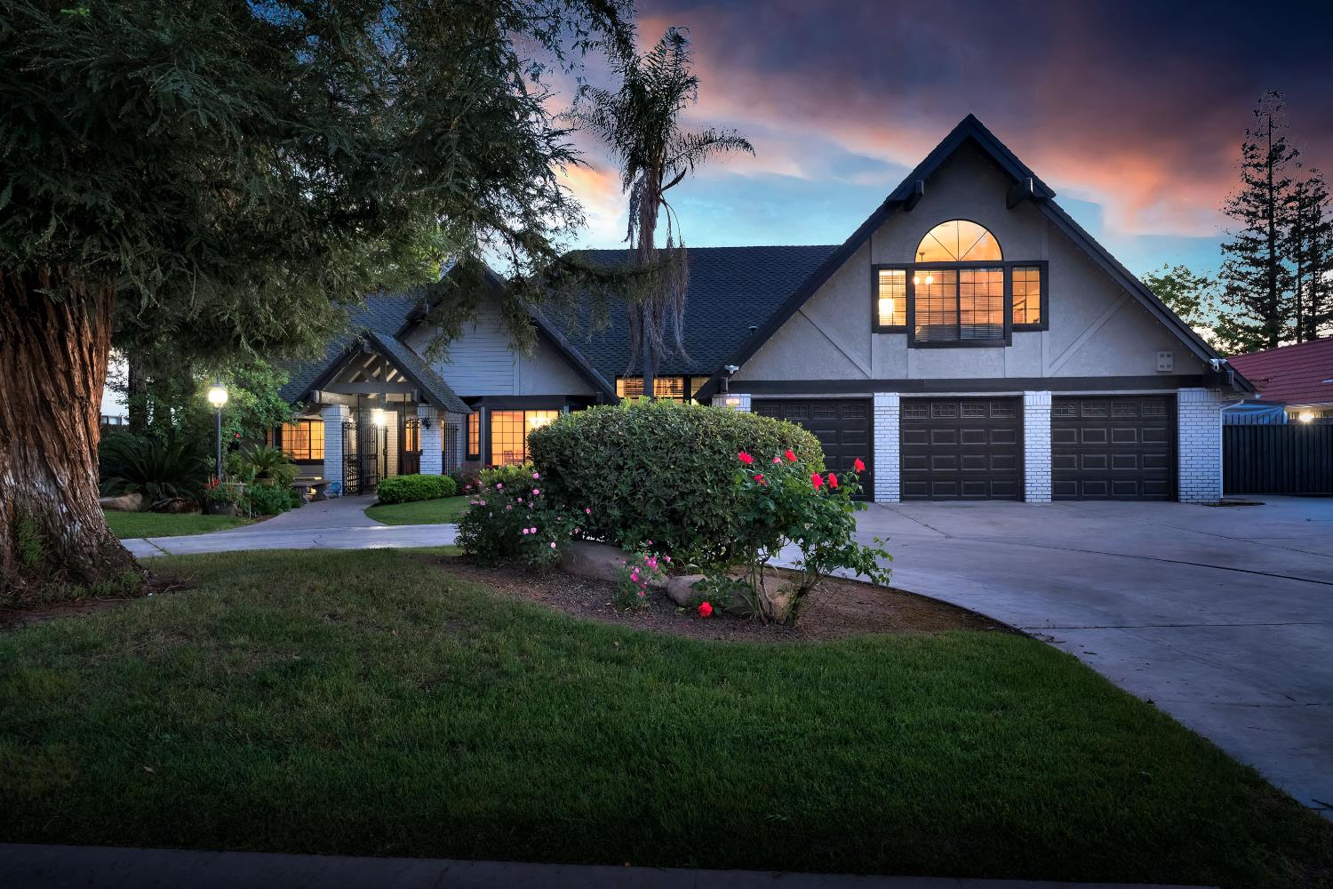 327 E Audubon Drive, Fresno, CA, 93720