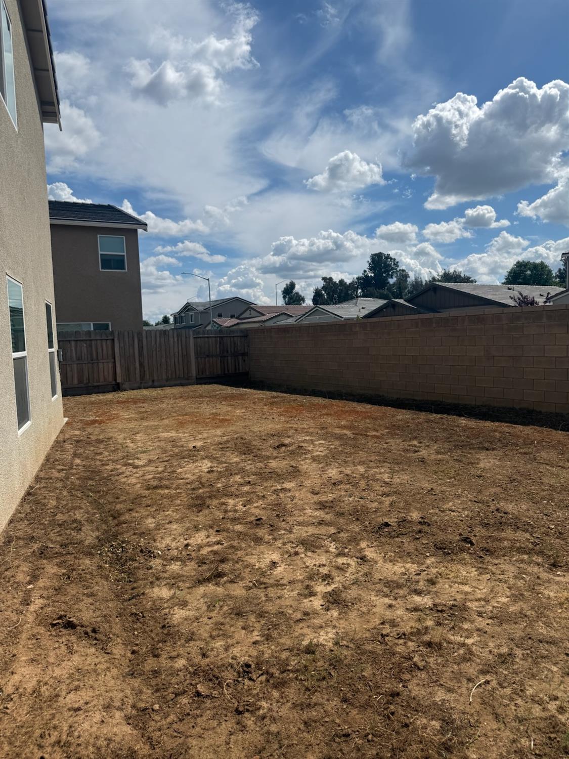 6693 E Nevada Avenue, Fresno, CA, 93727