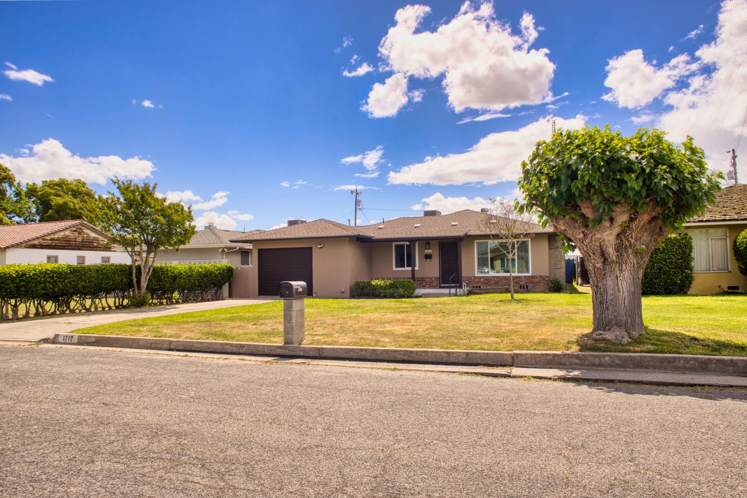 Single Family in Madera - photo 2