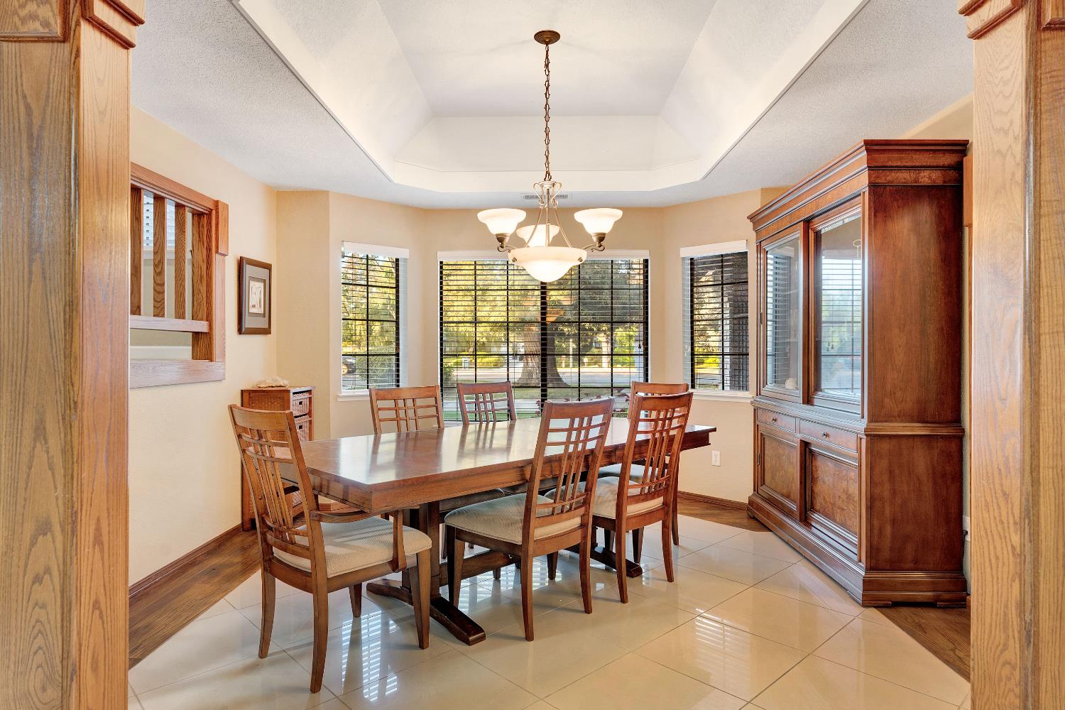 327 E Audubon Drive, Fresno, CA, 93720