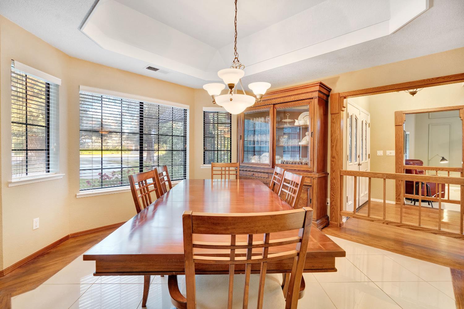 327 E Audubon Drive, Fresno, CA, 93720